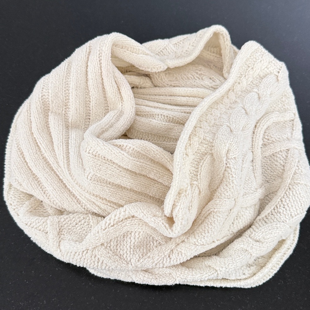 🇺🇸3/$15 J. Jill Ribbed Cable Knit Soft Textured Infinity Scarf